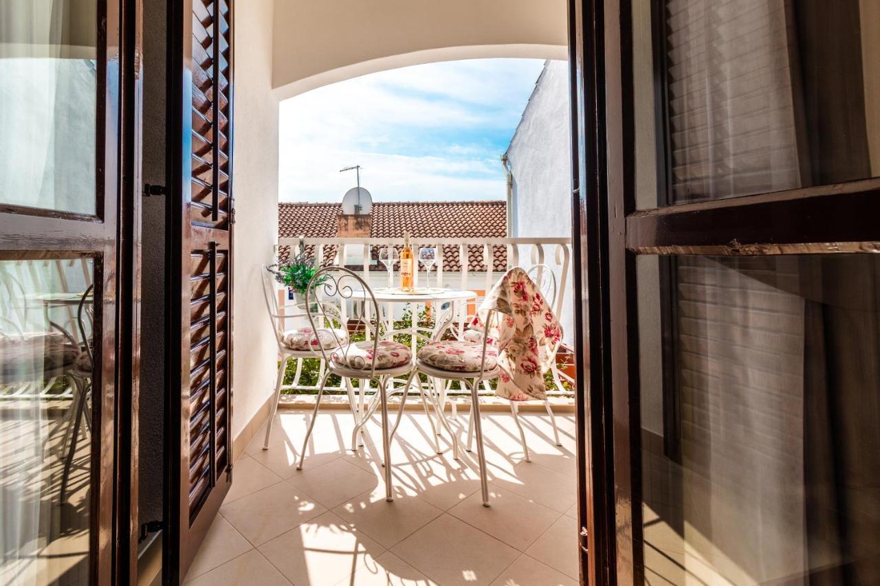 Sunny Beach Apartment Lavica Подстрана Екстериор снимка